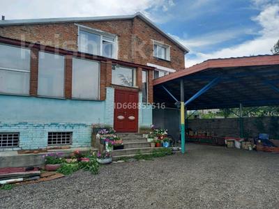Отдельный дом · 6 комнат · 268 м² · 10 сот., 23 мкр 356участок за 35 млн 〒 в Усть-Каменогорске