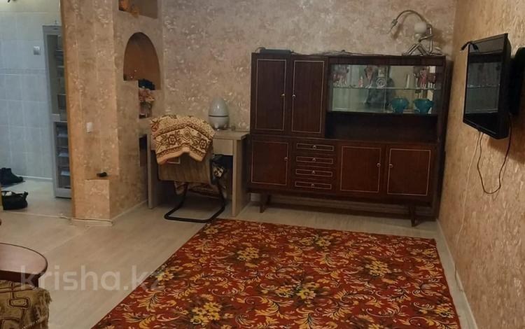 2-комнатная квартира · 44 м² · 2/5 этаж, мкр Новый Город, Алиханова 34/1 за 150 000 ₸ в Караганде, Казыбек би р-н — фото 2