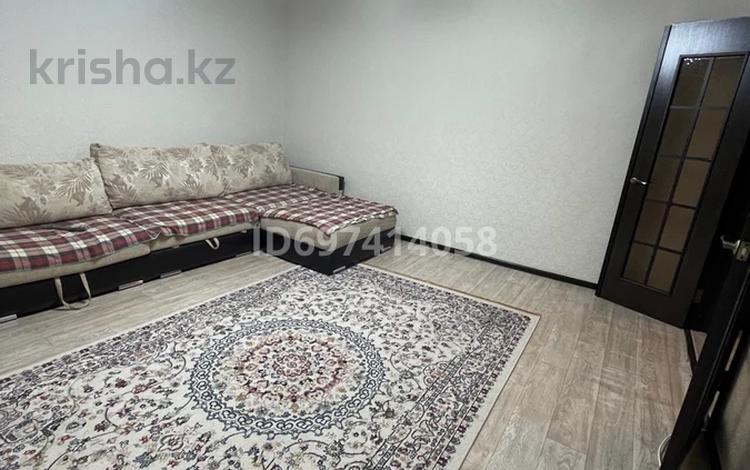 2-комнатная квартира · 52 м² · 9/9 этаж, Майкудук, 15 микрорайон 1/2 за 140 000 ₸ в Караганде, Алихана Бокейханова р-н — фото 2