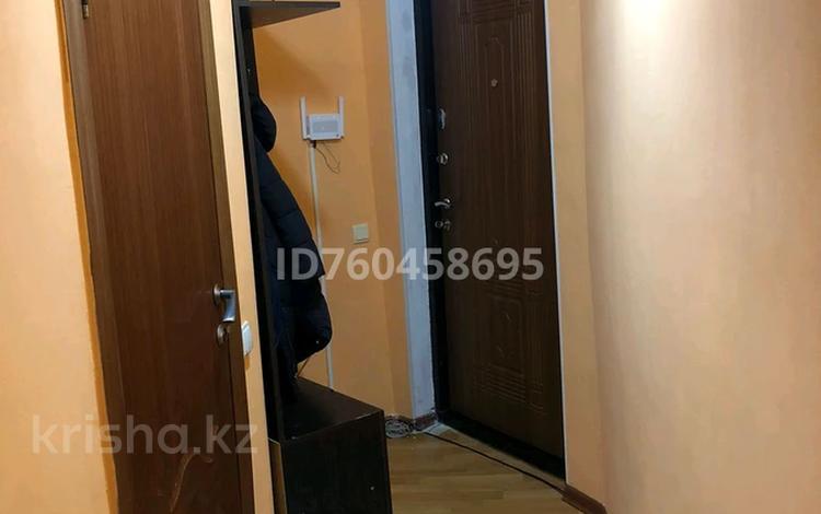 1-комнатная квартира · 32.6 м² · 5/5 этаж, мкр СМП 163, СМП-163 5Б — Рядом Дина базар за 120 000 ₸ в Атырау — фото 2