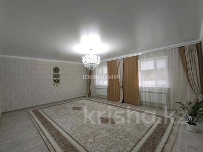 Жеке үй · 9 бөлме · 254 м² · 10 жүзд., Ордабасы 2 — Ордабасы 2, Ақ желек 16, бағасы: 50 млн ₸ в Актобе, жилой массив Жанаконыс