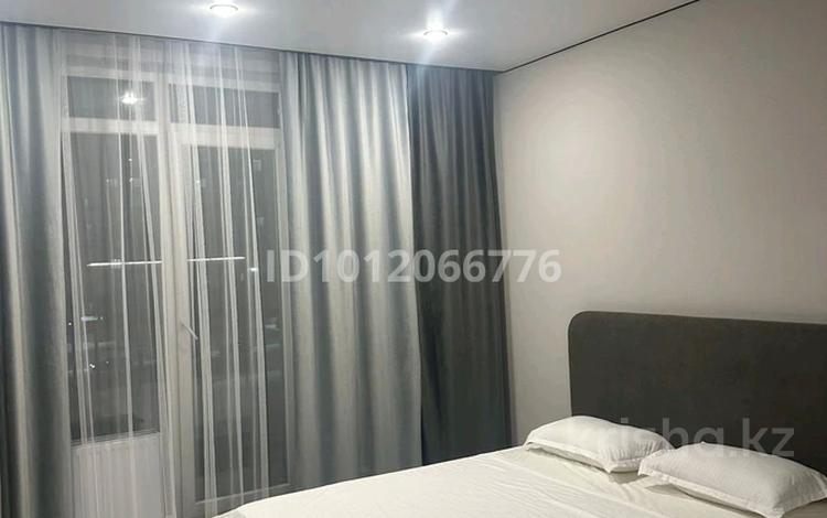 1-комнатная квартира · 45 м² · 10/25 этаж, Тауельсыздык 25 за 2 000 ₸ в Астане, Сарыарка р-н — фото 2