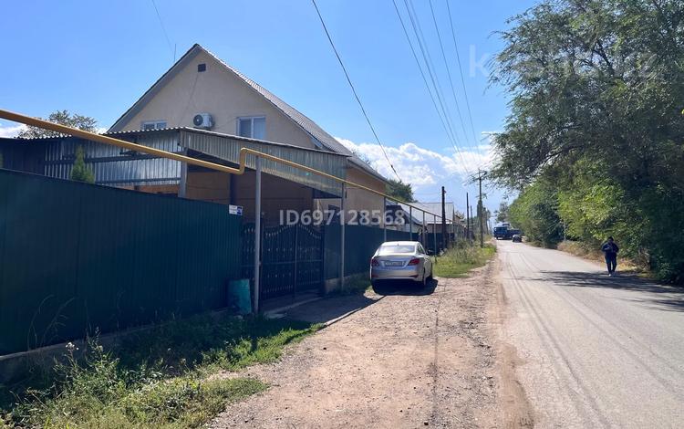 Отдельный дом · 10 комнат · 300 м² · 5 сот., Талгар 470 — Возле Архив за 34 млн 〒 — фото 2