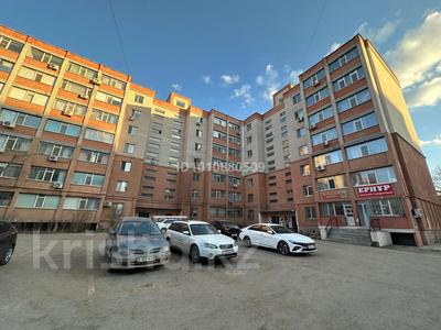 2-бөлмелі пәтер · 54 м² · 7/7 қабат, мкр 12 63 — 12-й микрорайон, 63, бағасы: 20 млн ₸ в Актобе