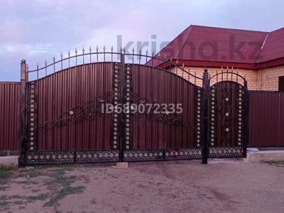Продажа домов и дачи в Акмолинской обл.: Отдельный дом · 3 комнаты · 141 м² · 10 сот., Байкадамова 34 за 27 млн 〒 Отдельный дом · 3 комнаты · 141 м² · 10 сот., Байкадамова 34 за 27 млн 〒 в Тайтобе