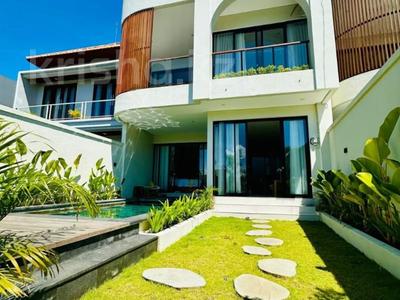 Отдельный дом · 4 комнаты · 180 м² · 1.75 сот., Унгасан 1 за ~ 140.1 млн 〒 в Кута