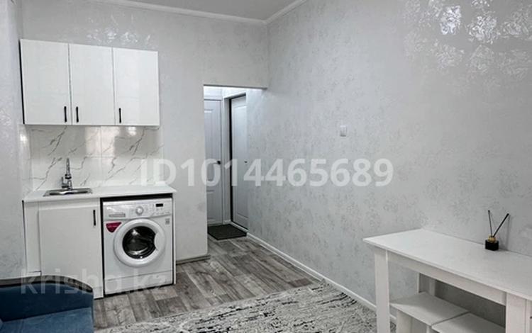 1-бөлмелі пәтер · 18 м² · 1/5 қабат, Ақсай-5 ш/а. 7 — Момышулы Жубанова, бағасы: 15 млн ₸ в Алматы, Ауэзовский р-н — фото 17