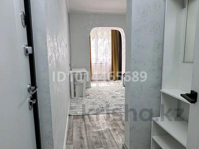 1-бөлмелі пәтер · 18 м² · 1/5 қабат, Ақсай-5 ш/а. 7 — Момышулы Жубанова, бағасы: 15 млн ₸ в Алматы, Ауэзовский р-н