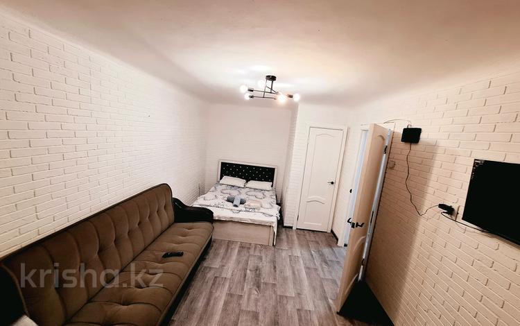 1-бөлмелі пәтер · 30 м² · 3/4 қабат, Габдуллина 53 — Байзакова с Тимирязева, бағасы: 1 990 〒 в Алматы, Бостандыкский р-н — фото 2