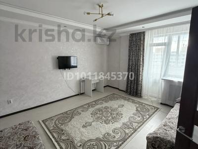 1-комнатная квартира · 48 м² · 15/15 этаж, Туркестан 4А — Алматы и Туркестана за 200 000 〒 в Астане, Есильский р-н