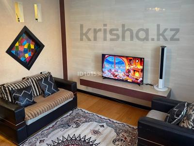 3-комнатная квартира · 110 м² · 3/12 этаж, Кунаева,Достык 35,14 за 35 000 ₸ в Астане, Есильский р-н