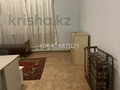 1-комнатная квартира · 30 м² · 1/3 этаж, Чаплина 20 — Уг ул Сырдарьинская 65 за 150 000 ₸ в Алматы, Медеуский р-н