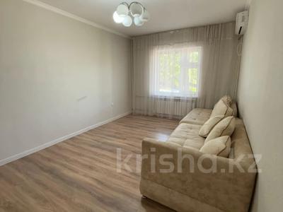 Продажа квартир в Шымкенте: 2-комнатная квартира · 51 м² · 1/5 этаж, Ул.Жандосова за 27 млн 〒 2-комнатная квартира · 51 м² · 1/5 этаж, Ул.Жандосова за 27 млн 〒 в Шымкенте, Аль-Фарабийский р-н