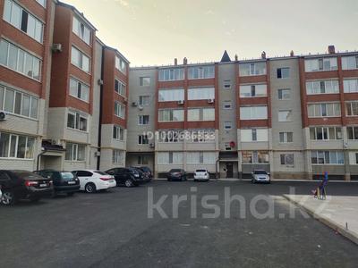 2-комнатная квартира · 92.6 м² · 4/5 этаж, мкр Северо-Восток, Циолковского 5А к1 — Все техника и мебель остаётся за 38 млн 〒 в Уральске