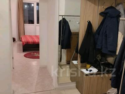 2-бөлмелі пәтер, 45.5 м², 2/9 қабат ай сайын, Райымбек Батыр 277 — Напротив супермаркета Магнум, бағасы: 180 000 〒 в 