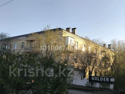 2-комнатная квартира · 48 м² · 3/3 этаж, мкр Жилгородок, Женыс (Победа) 28 — Анвар, Филармония , Школа ,дк Металлургов за 11 млн ₸ в Актобе