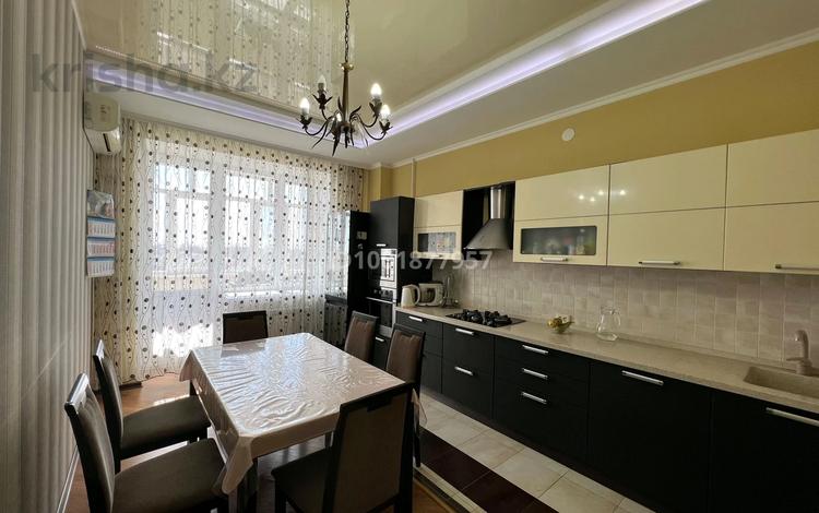 4-комнатная квартира · 140 м² · 6/7 этаж, Назарбаева 233/2 за 67 млн ₸ в Уральске — фото 2