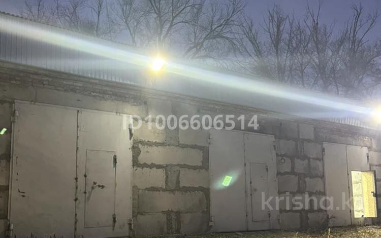 Гараж · 53 м² · Казахстанская 6 — Сзади дома Казахстанская 19, бағасы: 8 млн ₸ в Темиртау — фото 2