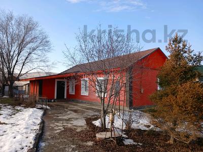 Отдельный дом · 3 комнаты · 100 м² · 10 сот., Жанакурылыс 21 — Находится в поселке Мойнак за 10 млн 〒 в Талдыкоргане