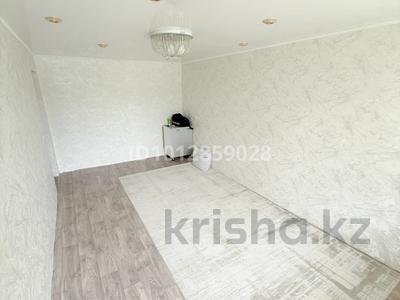 2-комнатная квартира · 44 м² · 3/5 этаж, 3 за 15 млн ₸ в Риддере