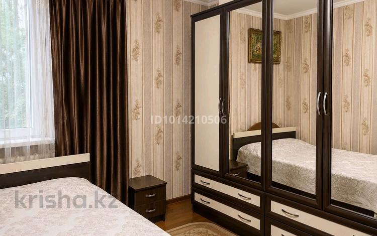 3-комнатная квартира · 54.6 м², Айбасова за 250 000 ₸ в Алматы, Турксибский р-н — фото 2
