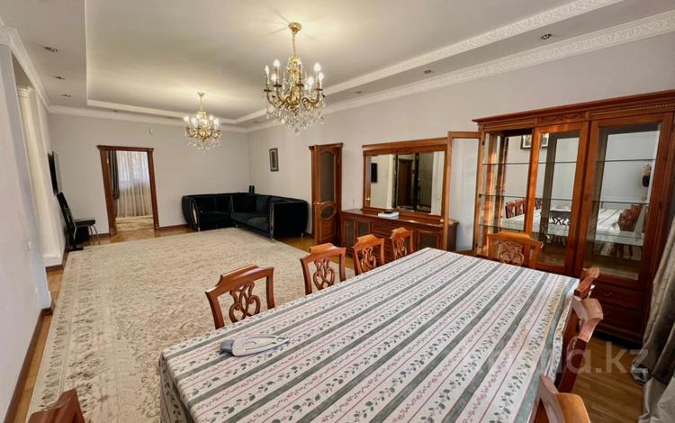 4-комнатная квартира · 150.1 м² · 3/6 этаж, Жамакаева за 132 млн ₸ в Алматы, Медеуский р-н — фото 13