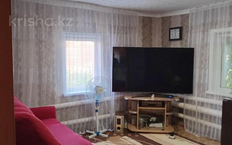Отдельный дом · 3 комнаты · 53.7 м² · 7 сот., 8 марта 6 за 18 млн ₸ в Затобольске (Тобыле) — фото 2