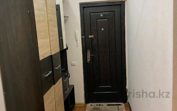 2-бөлмелі пәтер · 64 м² · 4/8 қабат, Макатаева 53, бағасы: 45 млн ₸ в Алматы, Медеуский р-н — фото 2