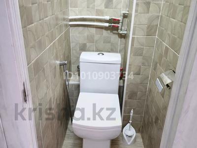 4-комнатная квартира · 75 м² · 4/5 этаж, Ракишева — 14 школа и 16 школа за 30 млн 〒 в Талдыкоргане, мкр Жастар