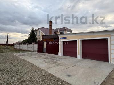 Отдельный дом · 5 комнат · 200 м² · 10 сот., Адлет — РСУ1 за 87 млн ₸ в Семее