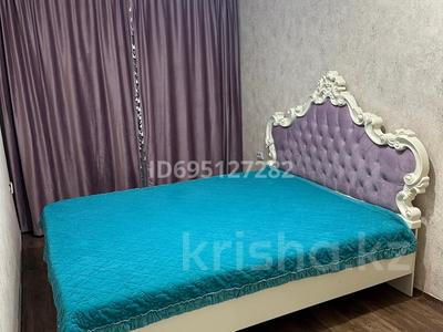 2-комнатная квартира · 43 м² · 3/5 этаж, Шакарима 35 — Пр.Шакарима- ул.Дулатова за 180 000 〒 в Семее