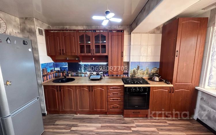 2-комнатная квартира · 54 м² · 2/5 этаж, мкр. Зачаганск пгт — Камбар батыр за 22 млн ₸ в Уральске — фото 2