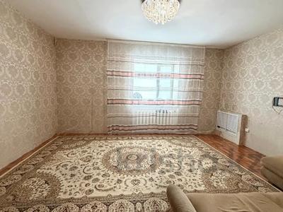2-комнатная квартира · 59.9 м² · 4/5 этаж, мкр Кадыра Мырза-Али за 22.5 млн ₸ в Уральске