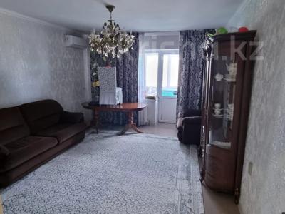 3-комнатная квартира, 80 м², 4/5 этаж помесячно, Болашак за 200 000 〒 в Талдыкоргане, мкр Болашак
