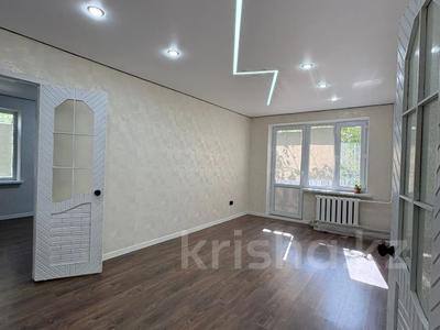3-комнатная квартира · 60 м² · 2/5 этаж, Микрорайон Самал 4 за 19.5 млн ₸ в Талдыкоргане, мкр Самал