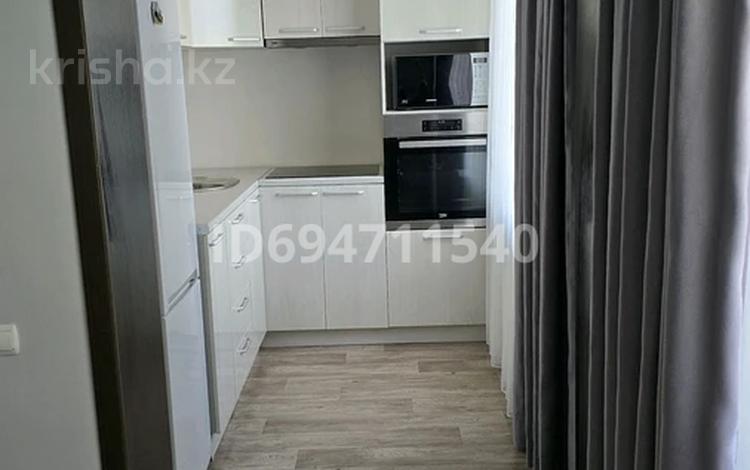 1-комнатная квартира · 33 м² · 3/4 этаж, 1 микр 8 за 13 млн ₸ в Конаеве — фото 5
