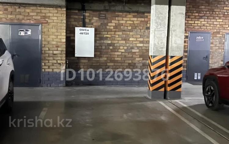 Паркинг · 18 м² · Бокейхана 42 за 40 000 ₸ в Астане, Есильский р-н — фото 3