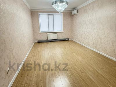 4-бөлмелі пәтер · 110 м² · 4/5 қабат, Алтын орда ш/а., бағасы: 46 млн ₸ в Актобе, мкр. Алтын орда