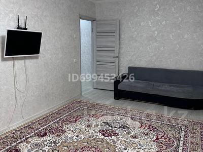 2-комнатная квартира · 60 м² · 3/5 этаж, Масина 41 за 16 000 〒 в Уральске, мкр Школьник
