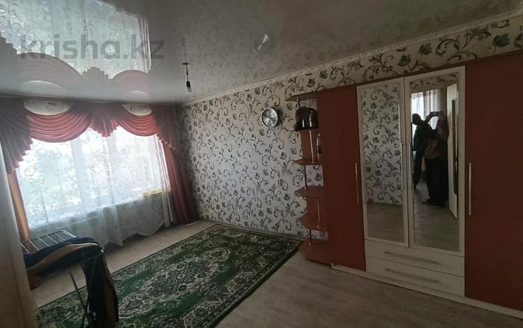 2-комнатная квартира · 40.8 м² · 5/5 этаж, Восточная 13 за 9 млн ₸ в Рудном — фото 2