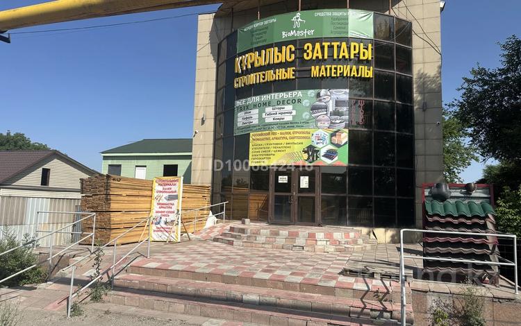 Дүкендер мен бутиктер, қоймалар · 900 м², бағасы: 160 млн ₸ в  — фото 2