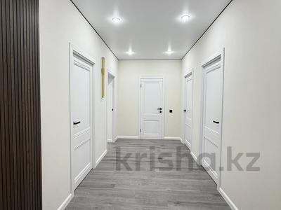 3-бөлмелі пәтер · 100 м² · 3/6 қабат, 39-й мкр 12, бағасы: 28.5 млн ₸ в Актау