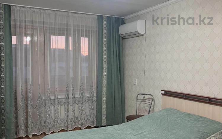 1-бөлмелі пәтер · 40 м² · 3/9 қабат, Валиханова 145 — Мангелик ел, бағасы: 13 000 ₸ в Семее, Красный Кордон — фото 8
