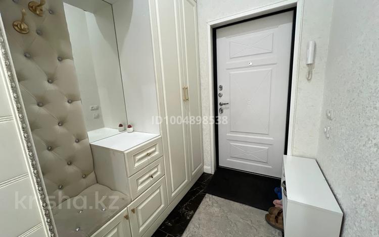 3-бөлмелі пәтер · 101 м² · 2/9 қабат, 28-й мкр 49, бағасы: 50 млн ₸ в Актау — фото 2