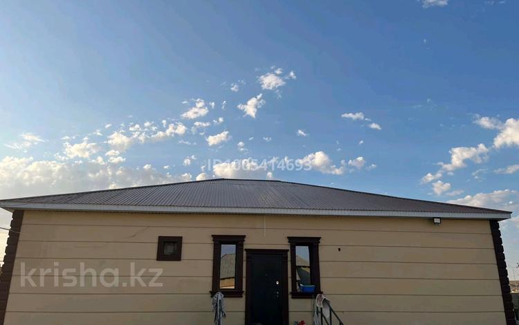 Отдельный дом · 4 комнаты · 210 м² · 15 сот., Жаңаорпа — 6-мектеп за 12 млн 〒 в Шетпе — фото 2