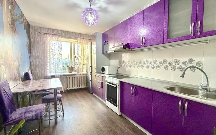 2-комнатная квартира · 60 м² · 8/9 этаж, Азербаева 8 — Жумабаева за 230 000 ₸ в Астане, Сарайшык р-н — фото 2