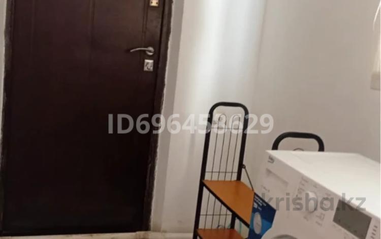 Отдельный дом · 1 комната · 80 м², Жамбыл 63 — Остановка осипенко за 80 000 ₸ в Атырау — фото 8