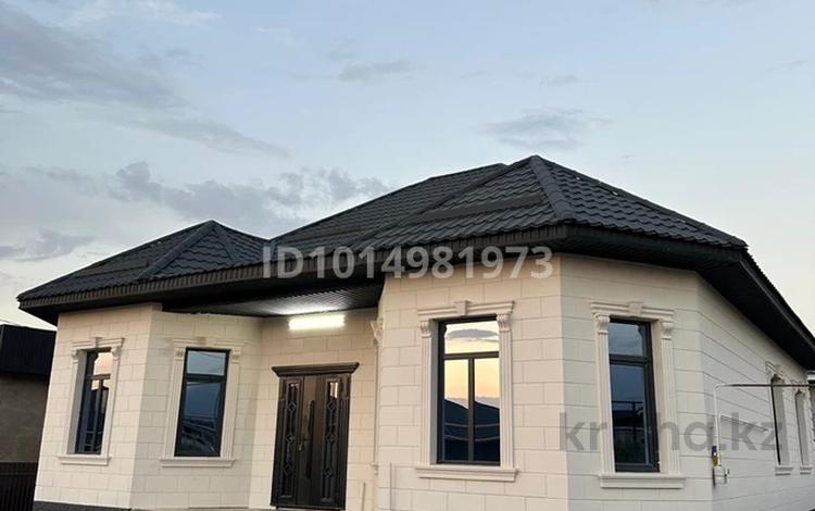 Отдельный дом · 6 комнат · 160 м² · 4 сот., 12 линия за 47 млн ₸ в  — фото 2