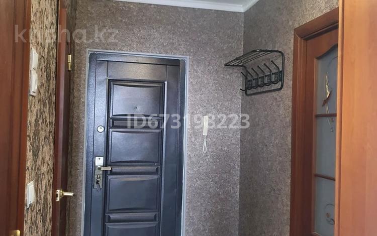 1-комнатная квартира · 34 м² · 8/9 этаж, мкр 11 — 9 школы за 150 000 ₸ в Актобе — фото 9