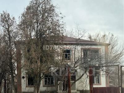 Отдельный дом · 8 комнат · 100 м² · 10 сот., Сыпатай батыр 45А за 15 млн ₸ в Сарыкемере